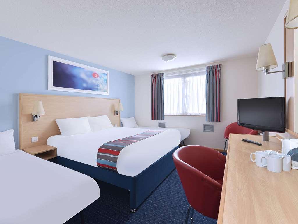 Travelodge Knutsford M6 Δωμάτιο φωτογραφία